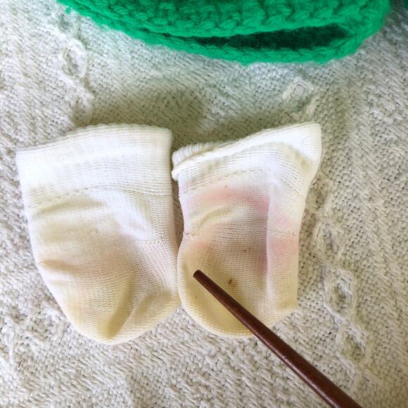 VTG 1968 Snoopy Plush Set of 2 United Feature  Overalls Shirt Sneakers 10" 12" - Picture 16 of 16